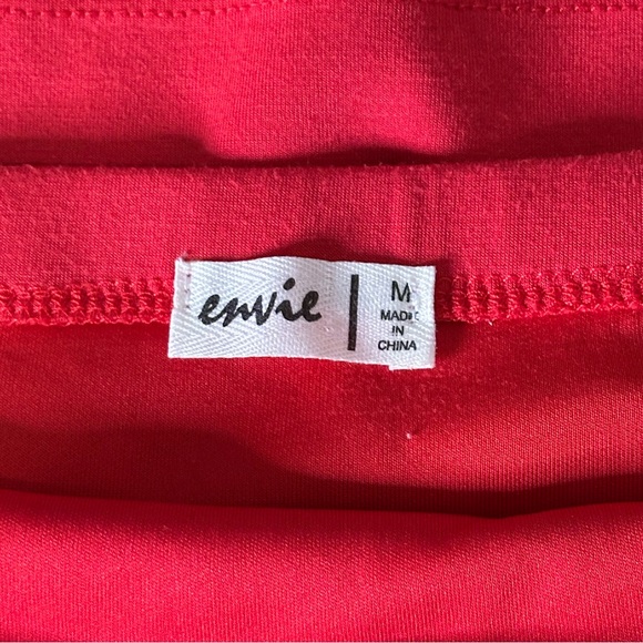 Sz M Envíe Red Strapless Top - Picture 3 of 3